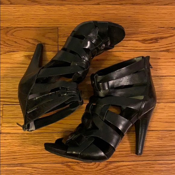 Nine West Women’s Leather Heels Size 8 - Picture 5 of 5